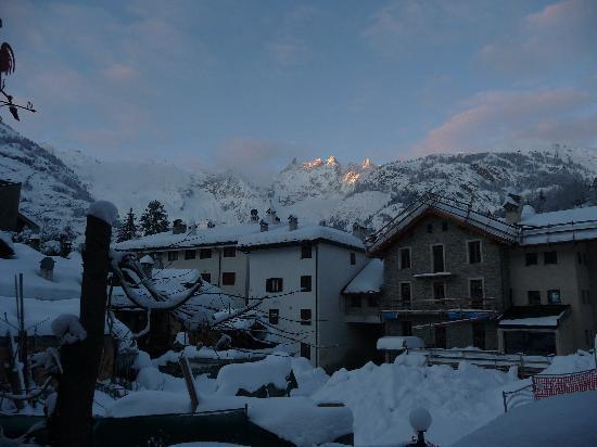 Hotel Cristallo Courmayeur Dış mekan fotoğraf